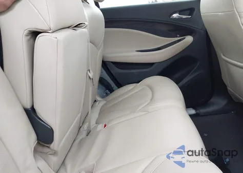 2020 Buick Envision Awd Essence z USA, uszkodzony, nr VIN LRBFX2SA2LD077942